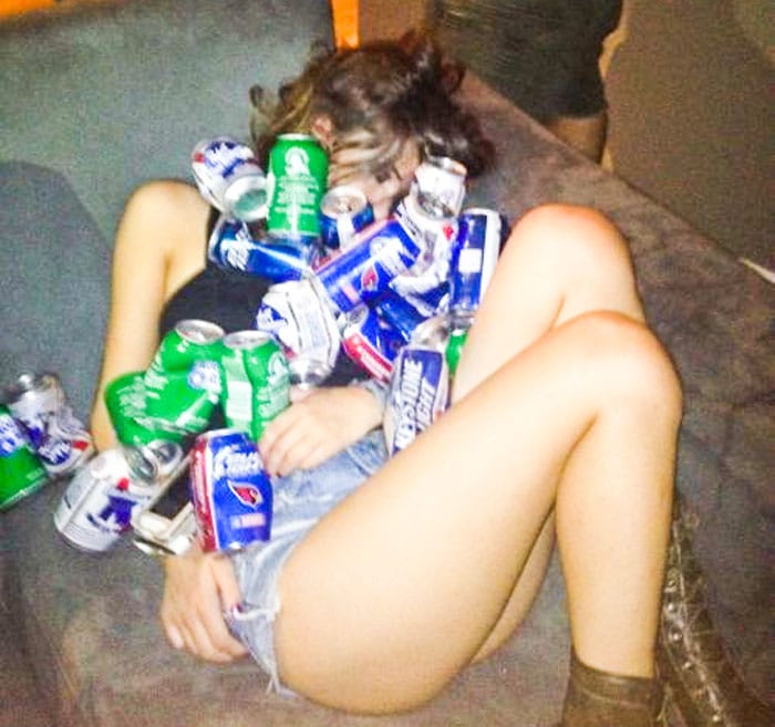 Busty college hoes drunk fucking