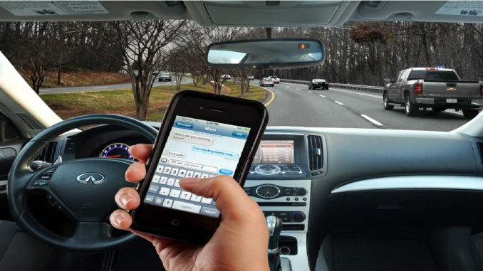 mobil-kjoring-satire-humor-eavisa